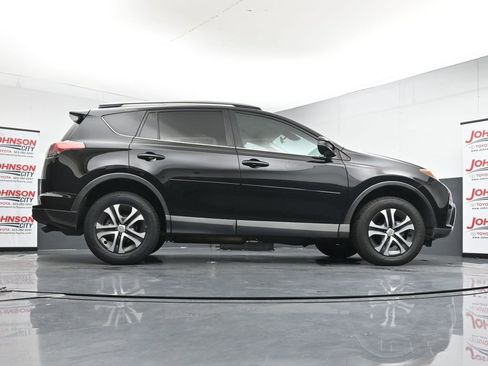 Used 2017 Toyota RAV4 LE w/ All Weather Liner Package FWD image 38