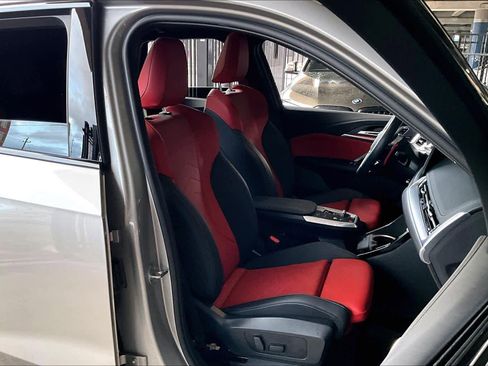 Used 2025 BMW X1 M35i w/ Premium Package image 8