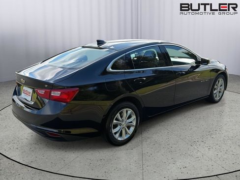 Used 2025 Chevrolet Malibu LT FWD image 6