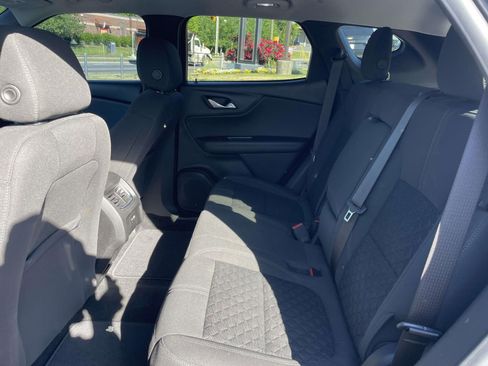 Used 2021 Chevrolet Blazer LT FWD image 15