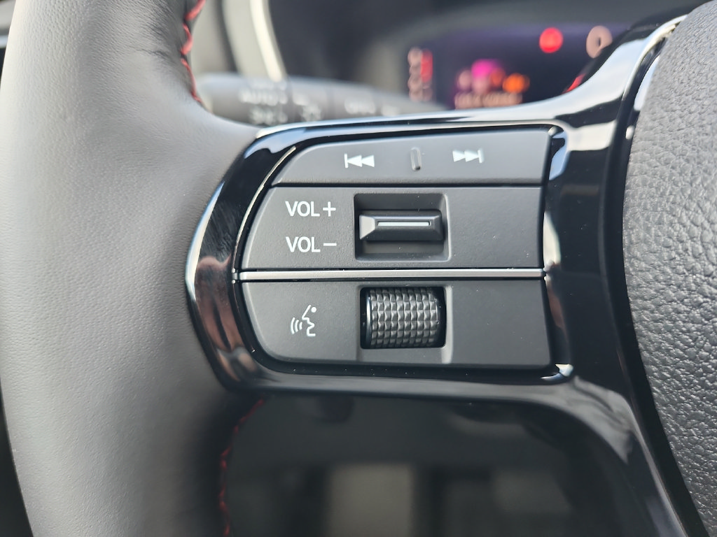 New 2026 Honda Pilot Black Edition image 30
