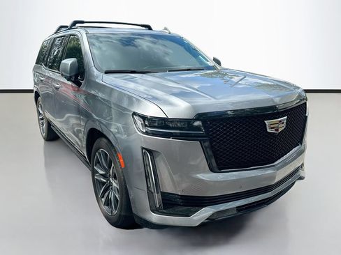 Used 2023 Cadillac Escalade Sport Platinum AWD/4WD image 3