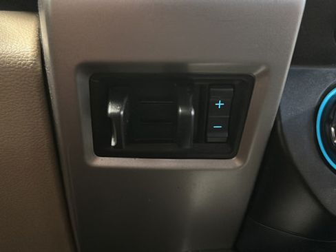 Used 2018 Ford F250 Lariat w/ Chrome Package AWD/4WD image 27