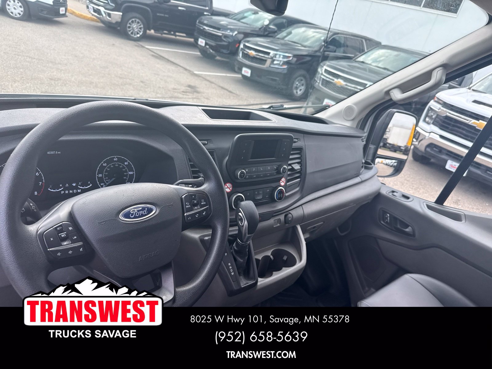 Used 2025 Ford Transit 250 148 Medium Roof Extended AWD image 17