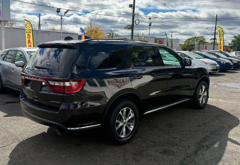 Used 2016 Dodge Durango Limited w/ Nav & Power Liftgate Group AWD/4WD image 4