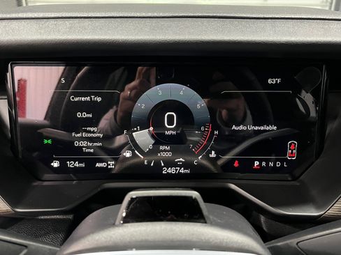 Certified 2025 GMC Acadia Denali w/ Super Cruise Package image 15