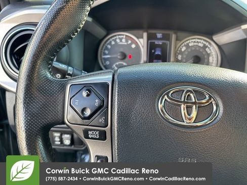 Used 2017 Toyota Tacoma Limited w/ Tow Package image 17