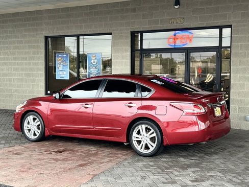 Used 2015 Nissan Altima 3.5 SL FWD image 88