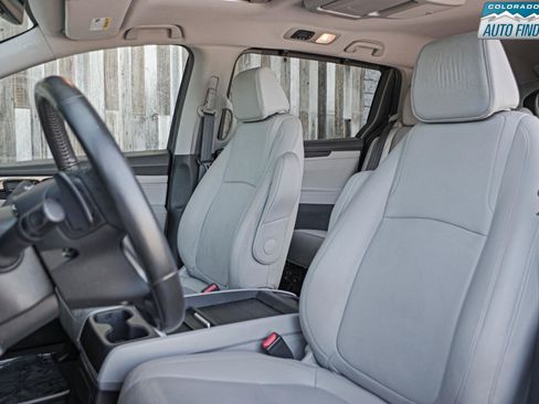 Used 2019 Honda Odyssey Elite image 13