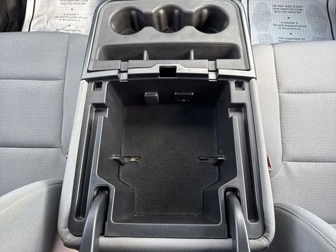 Used 2016 Chevrolet Silverado 1500 Custom w/ Custom Convenience Package image 32