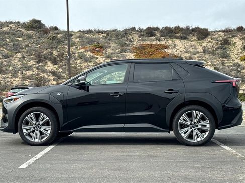 Certified 2024 Subaru Solterra Limited w/ Limited Package image 7