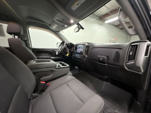 Used 2018 Chevrolet Silverado 1500 LT w/ All Star Edition image 25