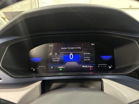 Certified 2023 Volkswagen Taos SE w/ Panoramic Sunroof Package FWD image 20
