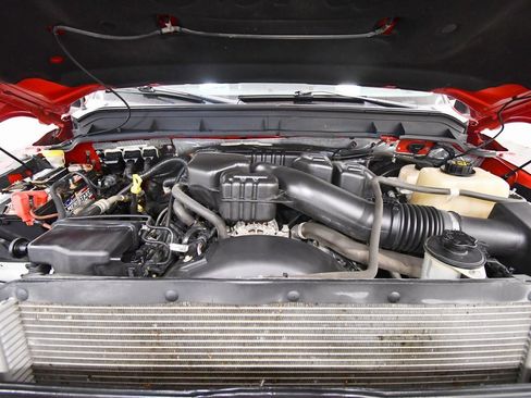 Used 2015 Ford F250 XLT w/ XLT Value Package image 11