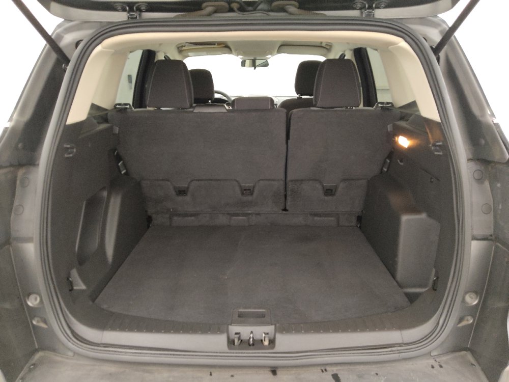 Used 2019 Ford Escape SE FWD image 29