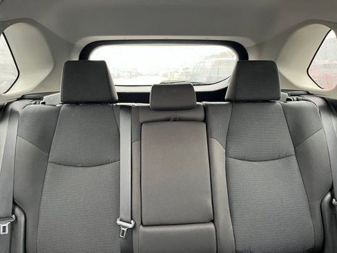 Used 2025 Toyota RAV4 LE image 37