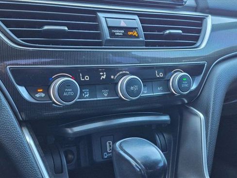 Used 2018 Honda Accord Sport image 14