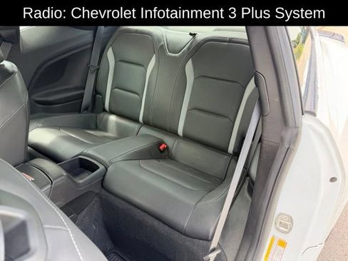 Used 2022 Chevrolet Camaro SS RWD image 8