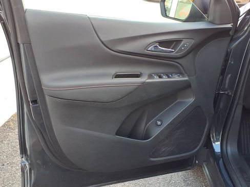 Used 2023 Chevrolet Equinox RS w/ LPO, Floor Liner Package AWD/4WD image 10