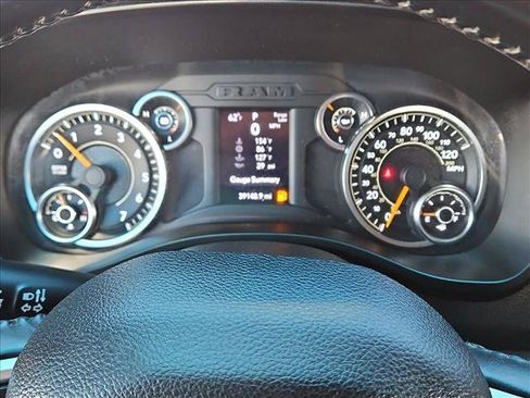 Used 2022 RAM 1500 Big Horn w/ Protection Group AWD/4WD image 10