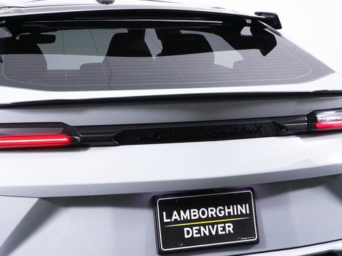 Used 2023 Lamborghini Urus Performante image 21