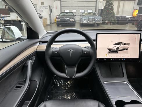 Used 2023 Tesla Model 3 Long Range image 19