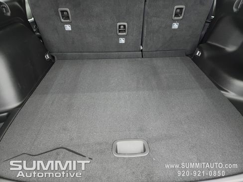 New 2025 Jeep Grand Cherokee Limited w/ Black Appearance Package image 26