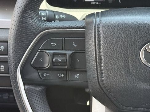 Used 2024 Toyota Tacoma TRD Sport AWD/4WD image 14