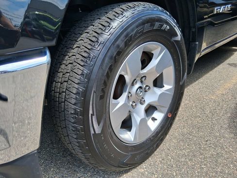 Used 2023 RAM 1500 Big Horn AWD/4WD image 5