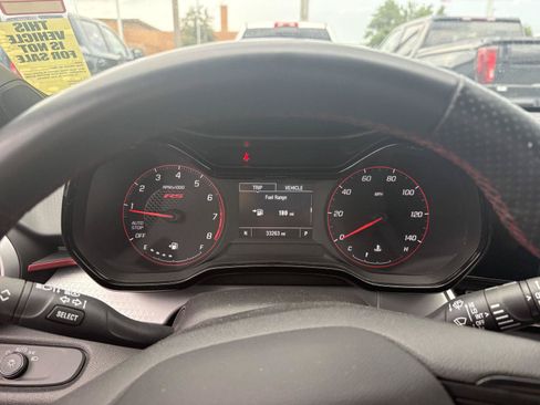 Used 2025 Chevrolet Trax RS w/ Driver Confidence Package FWD image 9