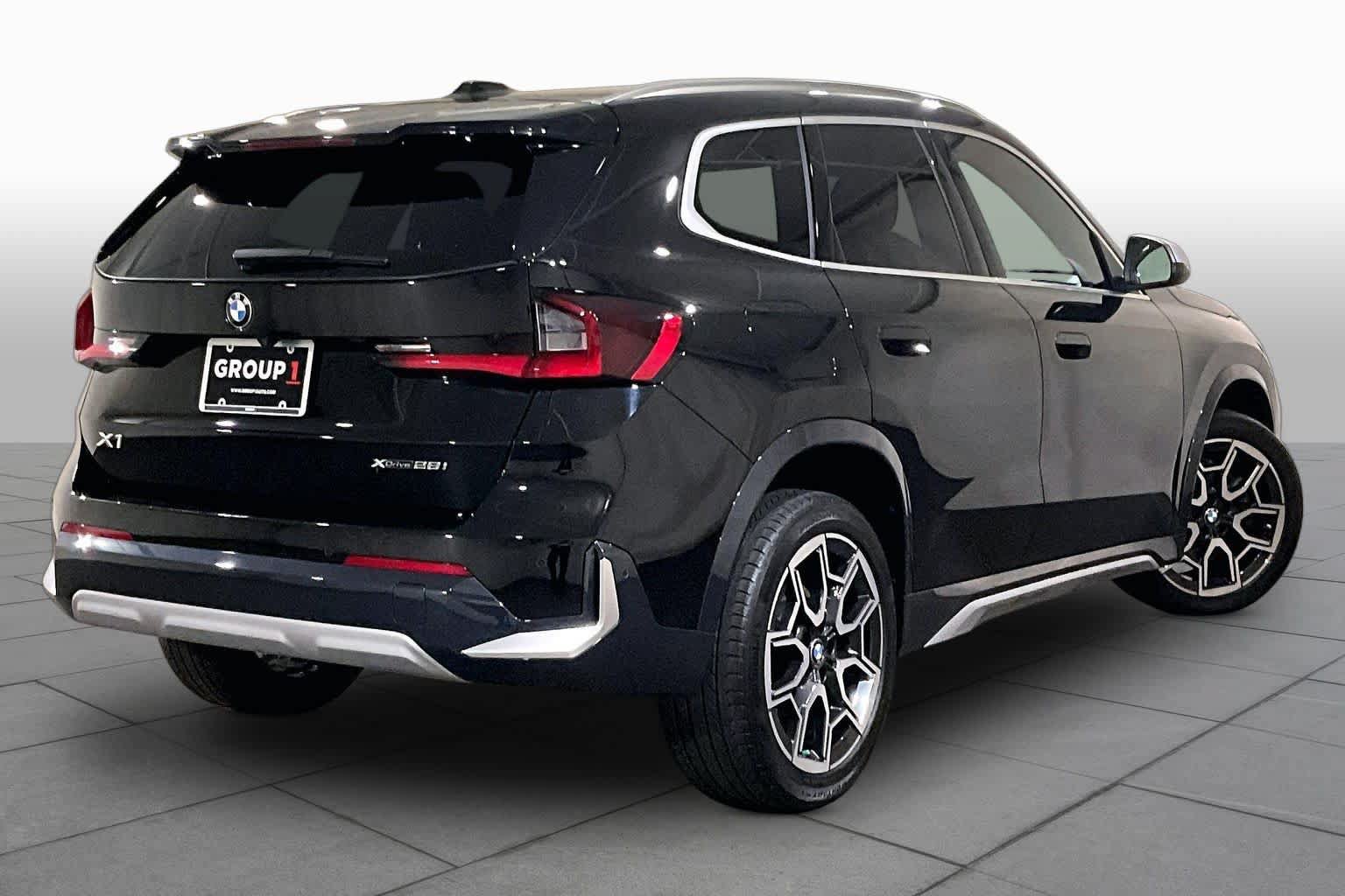 Used 2023 BMW X1 xDrive28i w/ Convenience Package AWD/4WD image 12