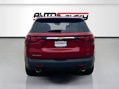 Used 2023 Chevrolet Traverse LT FWD image 6