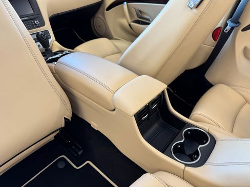 Used 2014 Maserati GranTurismo Convertible image 40