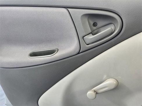 Used 2003 Toyota Echo Sedan image 27