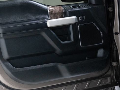 Used 2018 Ford F350 Lariat w/ Lariat Ultimate Package image 21