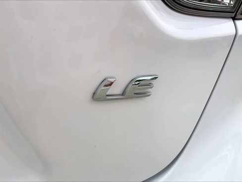 Used 2024 Toyota Corolla LE FWD image 10