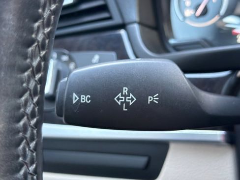 Used 2014 BMW 528i Sedan image 32