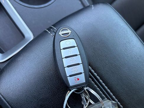 Used 2025 Nissan Altima 2.5 SV FWD image 21