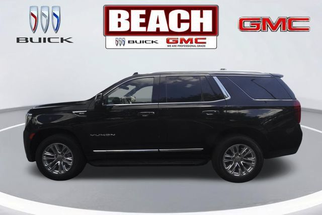 Used 2023 GMC Yukon SLT w/ SLT Premium Package AWD/4WD image 4
