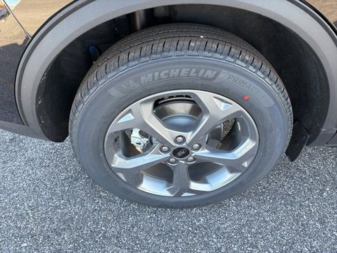 New 2026 Ford Escape ST-Line w/ Cold Weather Package image 7