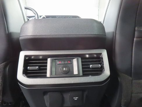 Used 2024 Ford F250 Platinum w/ FX4 Off-Road Package image 14