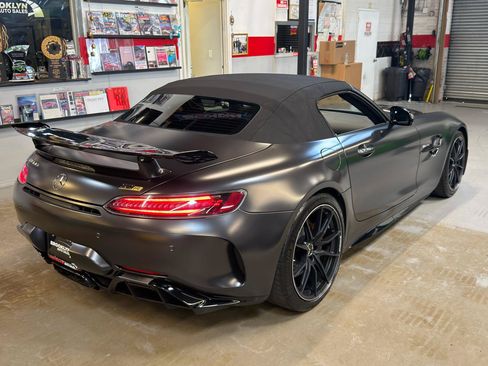 Used 2020 Mercedes-Benz AMG GT R image 28