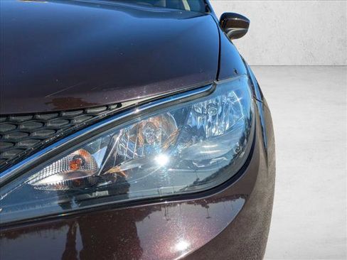 Used 2017 Chrysler Pacifica LX w/ Tire & Wheel Group image 4