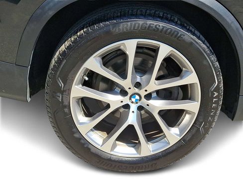 Used 2019 BMW X5 xDrive40i w/ Executive Package AWD/4WD image 7