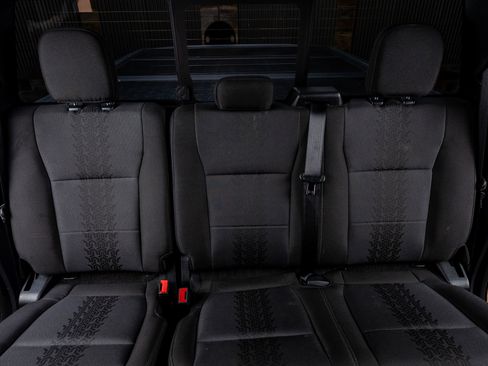 Used 2018 Ford F150 XLT w/ Equipment Group 302A Luxury AWD/4WD image 32