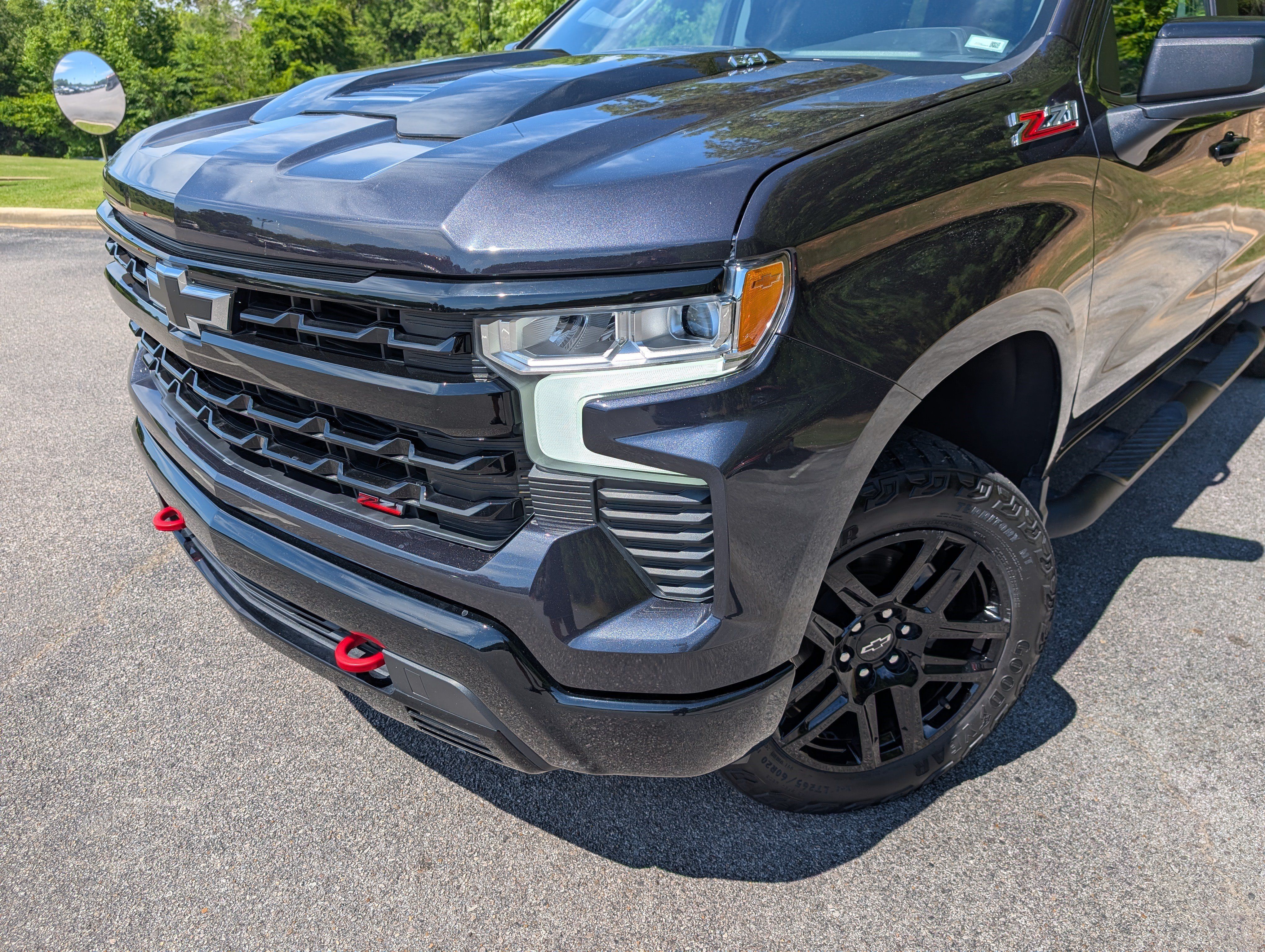 Used 2024 Chevrolet Silverado 1500 LT Trail Boss w/ Convenience Package II AWD/4WD image 13