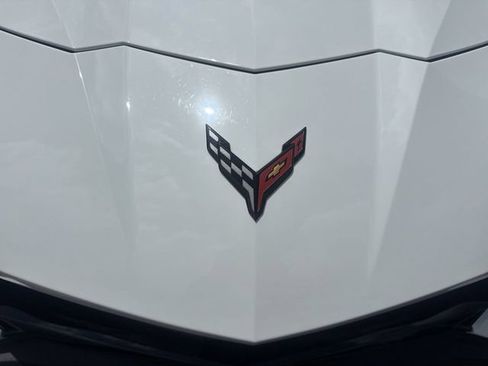 Used 2021 Chevrolet Corvette Stingray Preferred Cpe w/ Z51 Performance Package RWD image 28