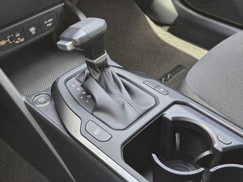 New 2026 Kia K4 FWD image 15