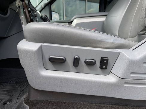 Used 2013 Ford F150 Lariat w/ Lariat Chrome Pkg AWD/4WD image 16