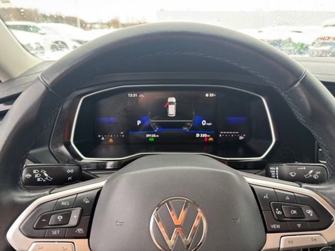 Used 2024 Volkswagen Jetta SE image 20